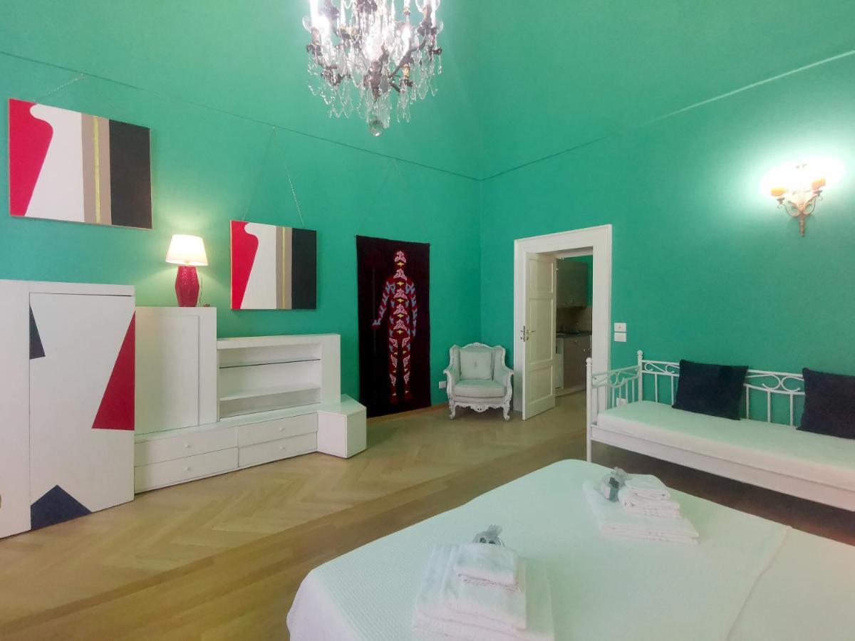 Speciale Tarshito Guesthouse Bari Exteriér fotografie